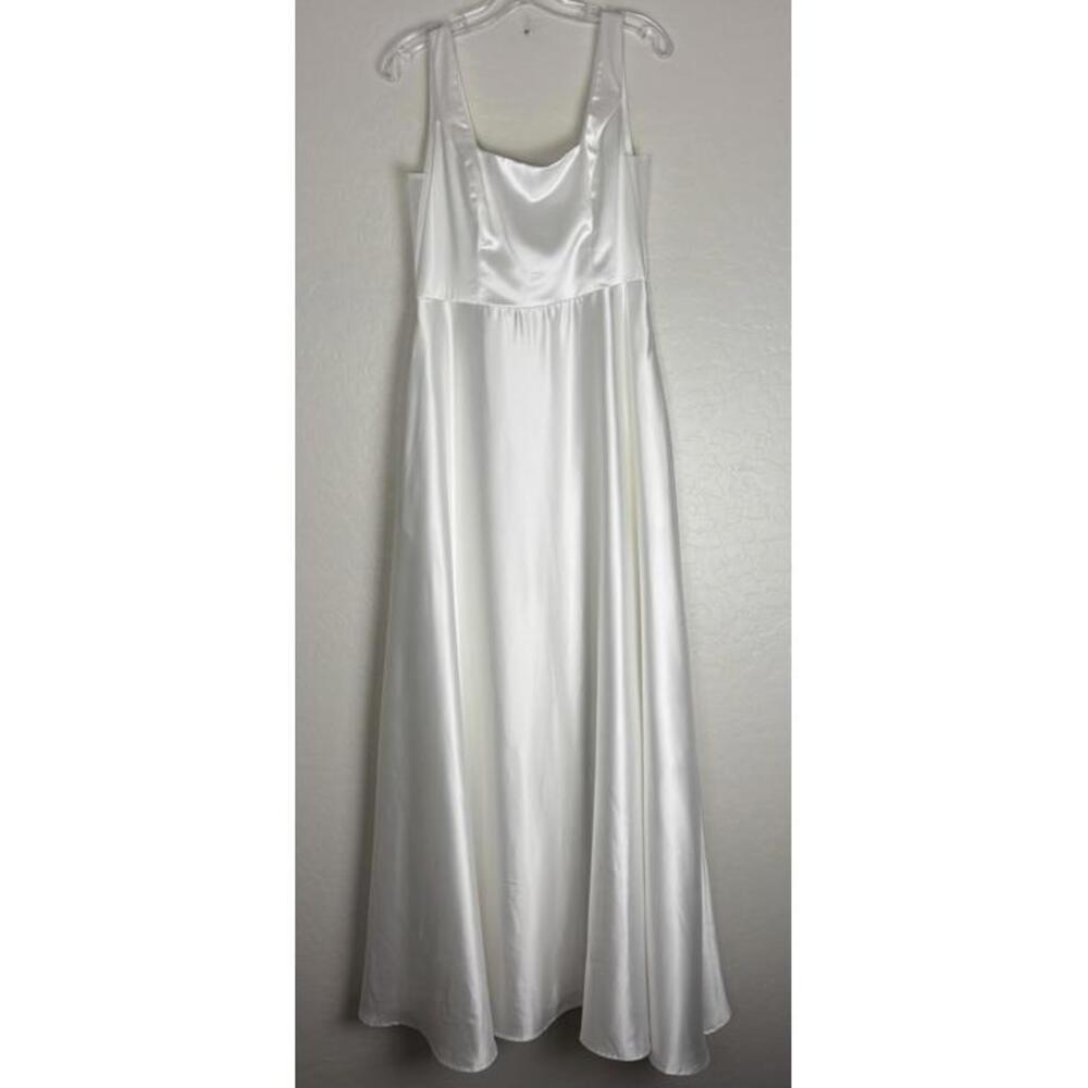 LULUS Endless Radiance Ivory Satin Open Back Pockets L 1494